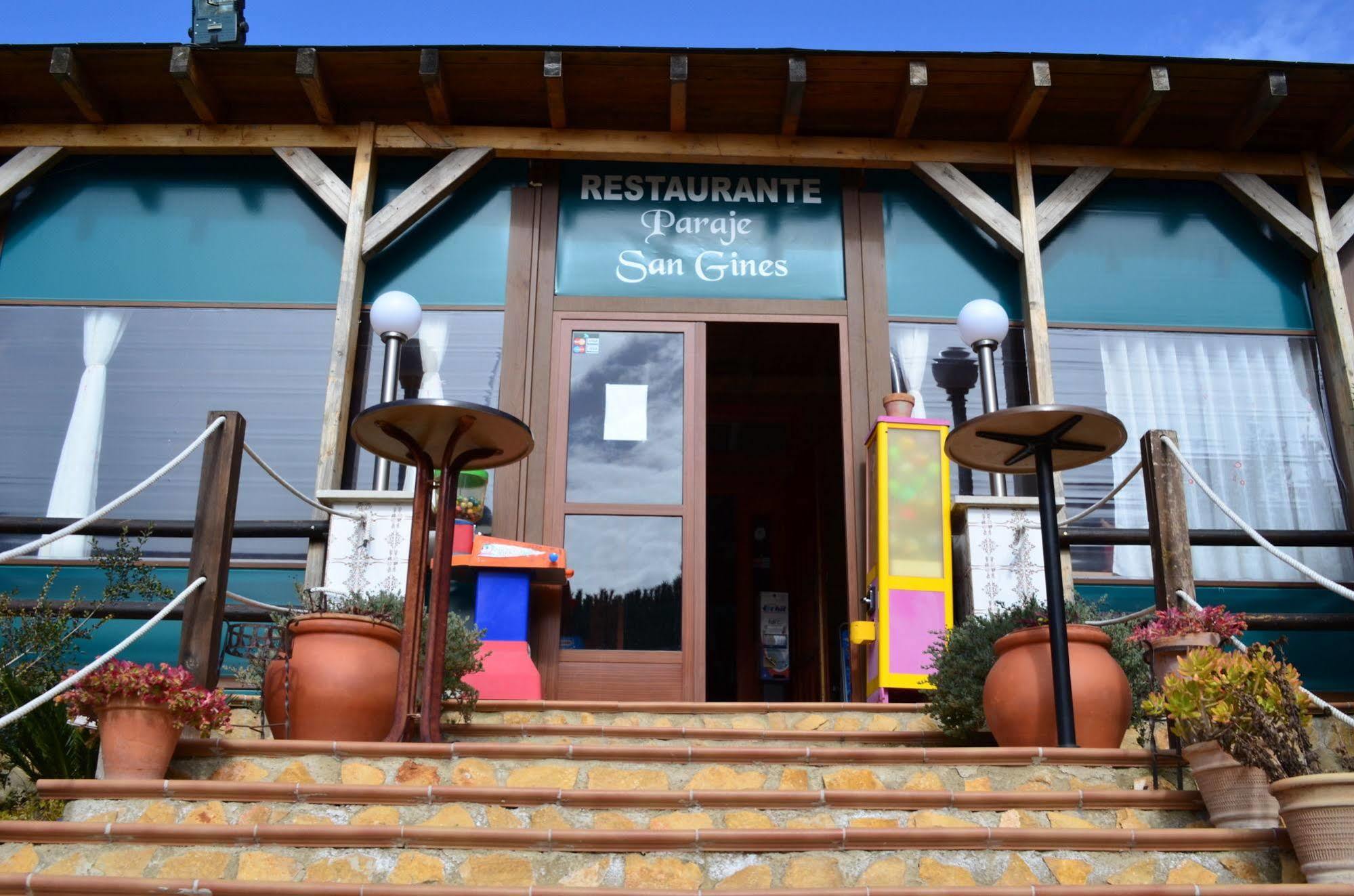 Andújar Apartamentos Paraje San Gines מראה חיצוני תמונה