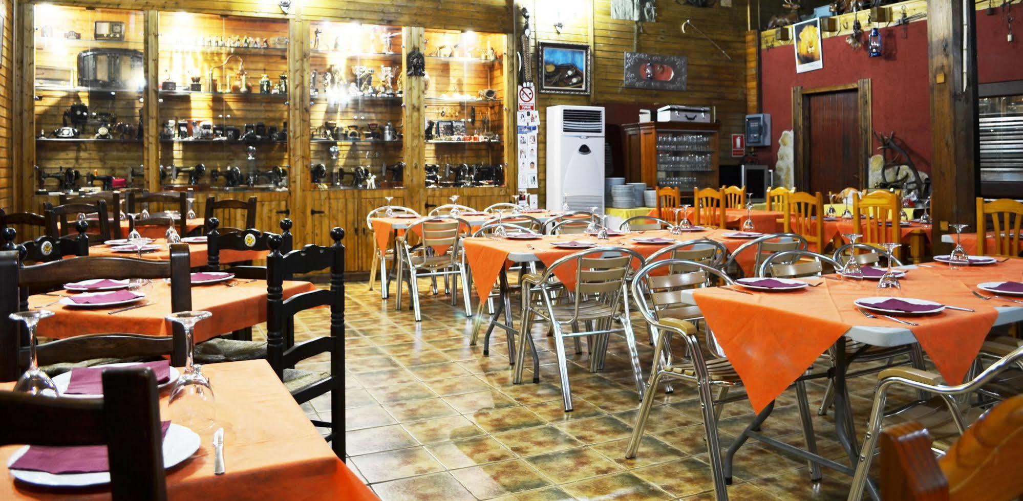 Andújar Apartamentos Paraje San Gines מראה חיצוני תמונה